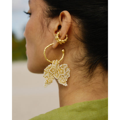 Beige & Gold Orchid Earrings