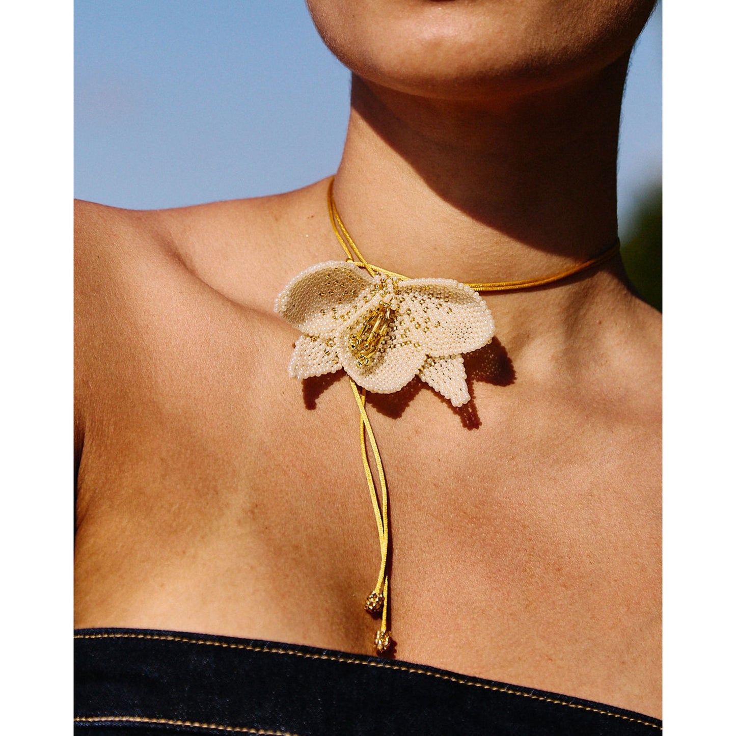 Orchid Necklace Beige (Gold)