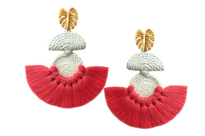 Coral Salsa Dancer Earrings - JETLAGMODE